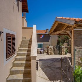 Apartments Stipe Mali Losinj