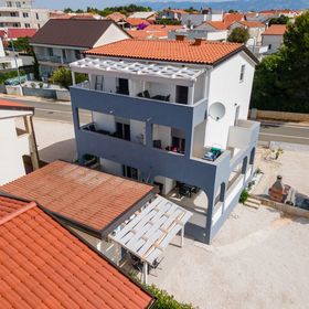 Apartments Najam Skundric Vir