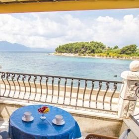 Apartments Juri Sucuraj