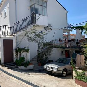 Apartments Josip Rogoznica II