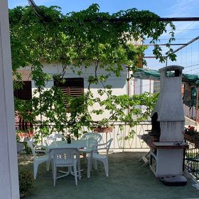 Apartments Josip Rogoznica II