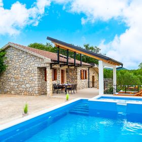 Villa Kiara Unešić