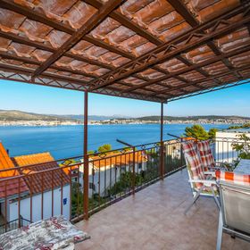 Apartment Denis Okrug Donji