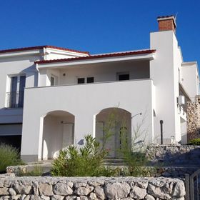 Apartments Tih Sevid