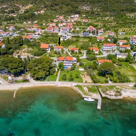 Apartments and Room Petar Banjol