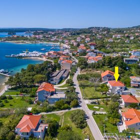 Apartments and Room Petar Banjol