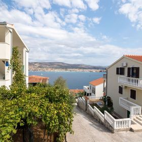 Apartment Goran Okrug Donji II