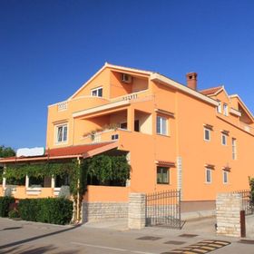 Apartments Sea view Kukljica