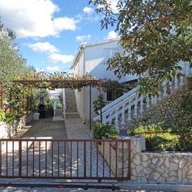 Apartments Makic Silo