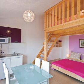 Apartments Svjetlana Pula