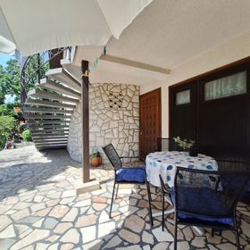 Apartment VERA Dramalj