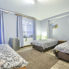 Zajazd Karłów Restauracja &Pokoje Gościnne