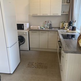Baglyosház Apartman Balatongyörök
