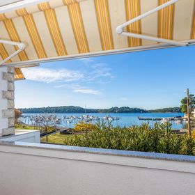 Apartman Palit - CKR871