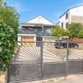 Apartman Sveti Filip i Jakov - CDI124