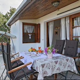 Vendégház Bol - CDB811