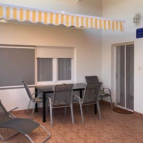 Apartman Gornji Karin - CDI994