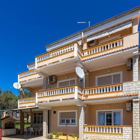 Apartman Rab - CKR866