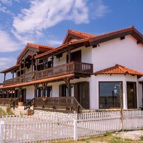 Complex Plaja Golf Corbu