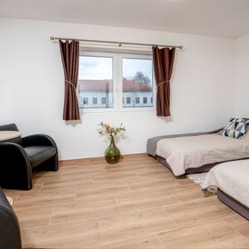 Rózsa Vendégház Kastélyosdombó