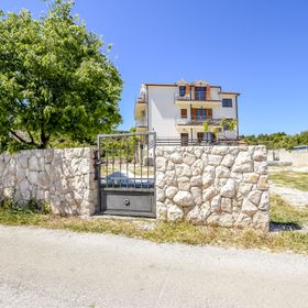 Apartments MARENI Razanj