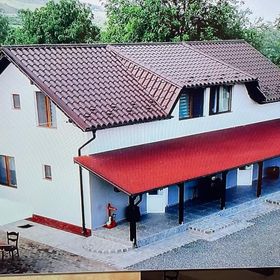 Casa de pe Mal Stâna de Mureş