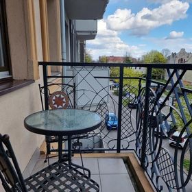 visit baltic - Kwartał Róży Wiatrów Studio TOLA z parkingiem