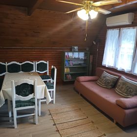 Nyírfa Vendégház Fadd