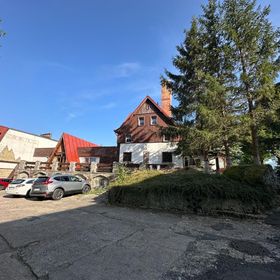 OŚRODEK WYPOCZYNKOWY NAD WODOSPADEM