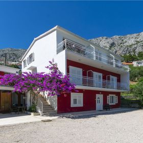 Apartments Slavka Mimice