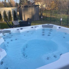 Waikiki Apartman House with Jacuzzi Siófok