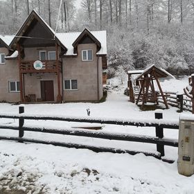 Casa Vânătorului Buzăiel 