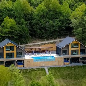 Cabanele Carmel Muntele Rece