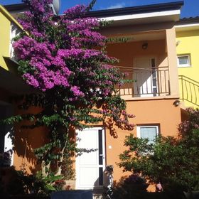 Apartments Midi Petrcane