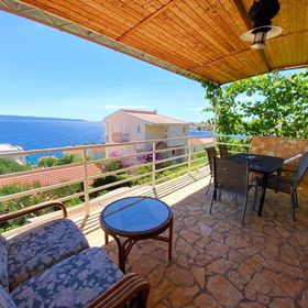 Apartment Jakov Okrug Gornji