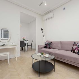 Puławska 24A | Nowoczesne Studio | Klimatyzacja Warszawa