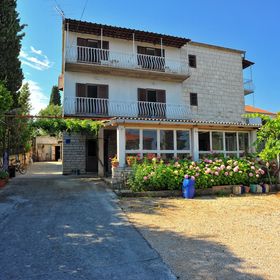 Apartments Mar Sutivan