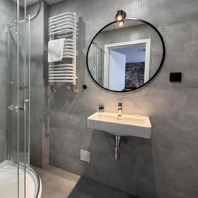 Cube House Aparthotel