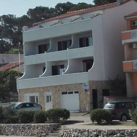 Apartment Tona Tisno