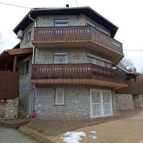 Orosz Major Vendégház Parasznya