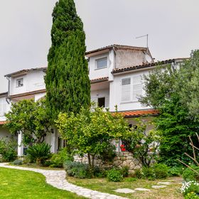 Apartmanok Családok Részére Medencével Barbat, Rab - 20170 Barbat