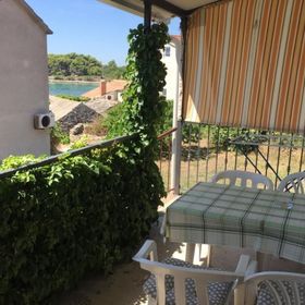 Apartment Ivica Sucuraj