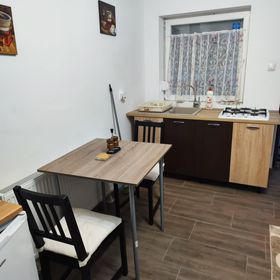 Hanzi-puszta Vendégház Várdomb