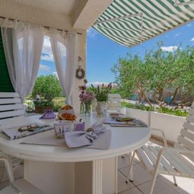 House Katy Posedarje