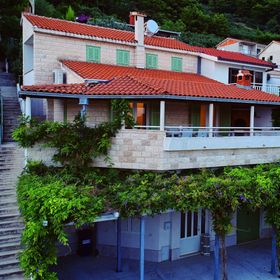 Nyaralóház A Tenger Mellett Pisak, Omis - 22862 Pisak