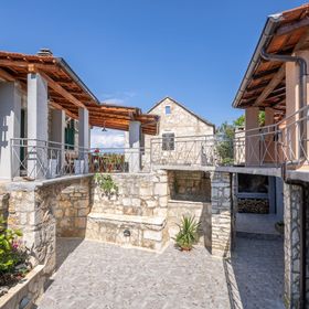 Ház Családok Részére Medencével Zastrazisce, Hvar - 23743 Zastražišće