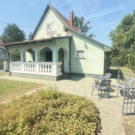 Zöld Ház Balatonmáriafürdő