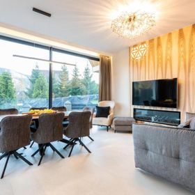 Skyline Villa with terrace jacuzzi and sauna