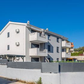 Apartman Dobrinj - CKI613