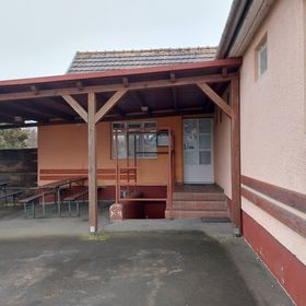 Kéktúra Vendégház Romhány